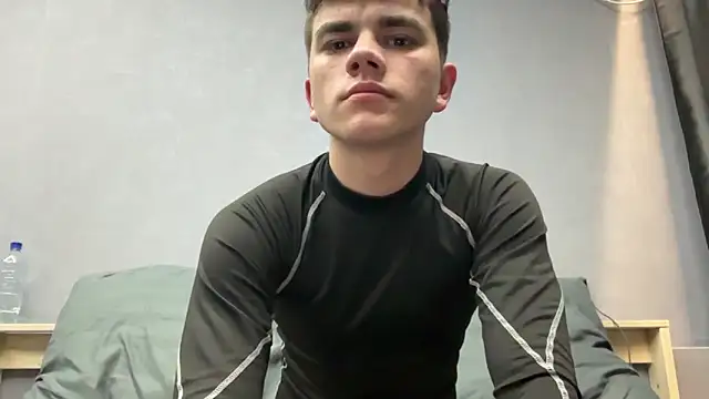 MaxWoolf online show from April 2026 02:07:01 PM