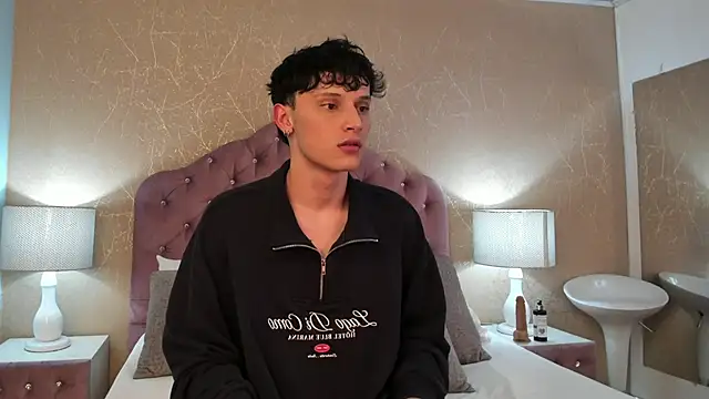 LephyStar online show from April 2026 03:58:02 AM