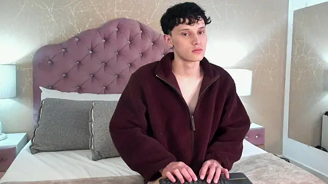 LephyStar online show from April 2026 03:35:01 AM