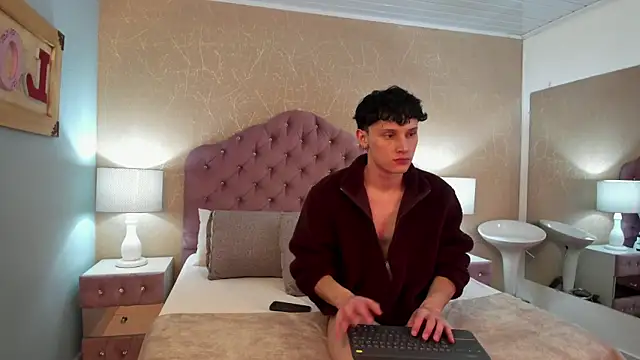 LephyStar online show from April 2026 03:19:01 AM