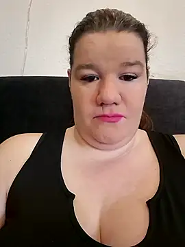 curvystachel42 online show from April 2026 11:17:02 AM