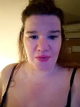 curvystachel42 online show from April 2026 10:35:01 PM