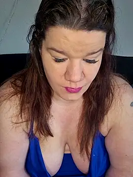 curvystachel42 online show from April 2026 10:54:01 AM