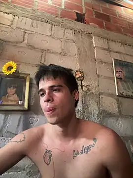 Snapshot of davidjan1996 chatting on April 2026 09:15:01 PM davidjan1996 online show from April 2026 09:15:01 PM