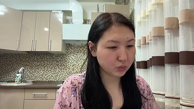 Ameliya kim online show from April 2026 09:39:33 PM