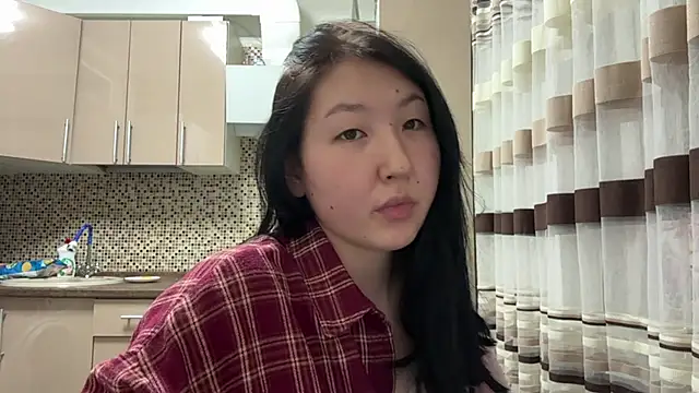 Ameliya kim online show from April 2026 09:32:01 PM