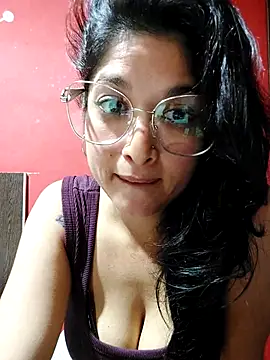 Snapshot of Steffanny2026 chatting on March 2026 08:33:01 PM Steffanny2026 online show from March 2026 08:33:01 PM