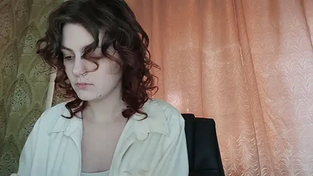 ShirleyNibbs online show from April 2026 02:10:01 PM