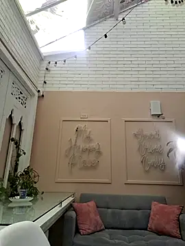 Snapshot of scarlett__2 chatting on April 2026 08:10:01 PM scarlett 2 online show from April 2026 08:10:01 PM