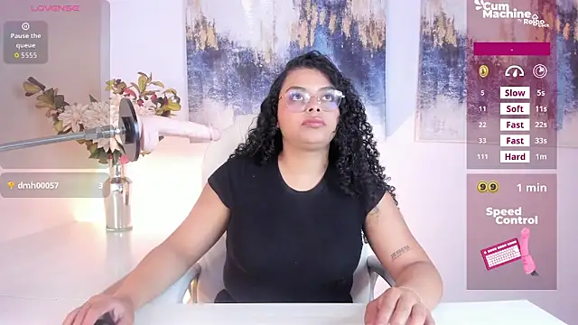 Snapshot of scarlett__2 chatting on April 2026 09:19:02 PM scarlett 2 online show from April 2026 09:19:02 PM