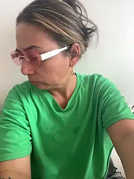  violeta 99 online show from April 2026 08:06:02 PM