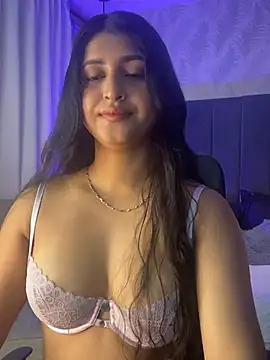 Snapshot of AngelCheerry_ chatting on April 2026 11:49:02 AM AngelCheerry online show from April 2026 11:49:02 AM