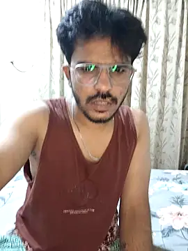 MIDNIGHT STAR110 online show from April 2026 05:38:02 PM