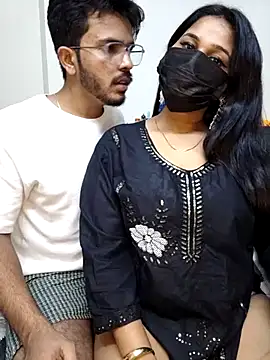 MIDNIGHT STAR110 online show from March 2026 06:21:01 PM