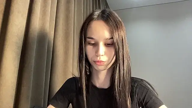 sparkmuse online show from April 2026 09:43:02 PM