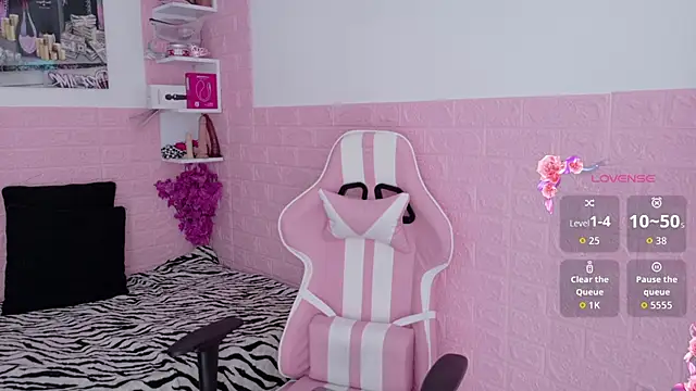 Sophi Sweet11 online show from May 2026 01:14:02 PM