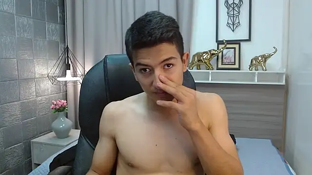 Snapshot of CaballeroNocturno_ chatting on April 2026 02:24:01 AM CaballeroNocturno online show from April 2026 02:24:01 AM