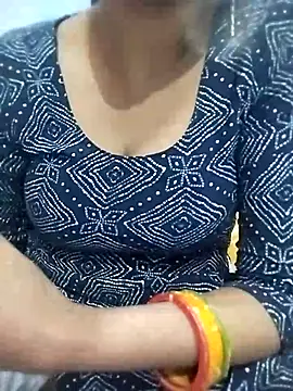 Pinky-hot11 online show from April 2026 04:35:01 PM