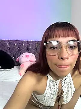 Chloee Reed online show from April 2026 05:09:01 AM