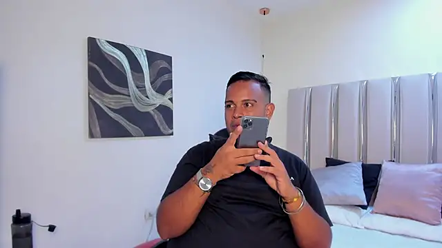 Jay Dusk online show from April 2026 03:35:01 AM