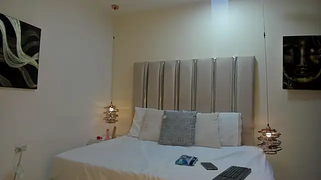 Jay Dusk online show from April 2026 04:05:02 AM