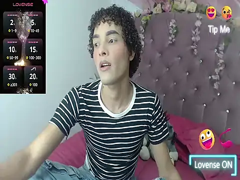 Nathaly Sam online show from May 2026 01:35:02 AM