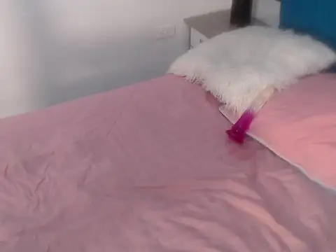 Snapshot of Nathaly_Sam chatting on April 2026 11:33:01 AM Nathaly Sam online show from April 2026 11:33:01 AM