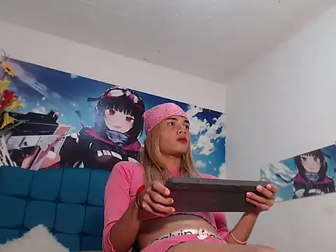 Nathaly Sam online show from May 2026 11:37:01 AM