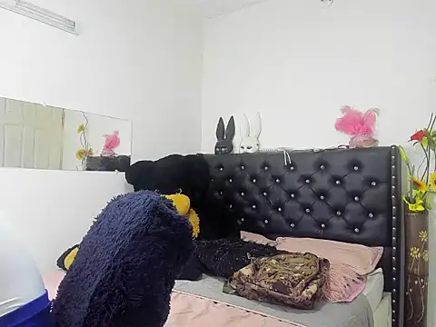 Snapshot of Nathaly_Sam chatting on April 2026 12:12:02 PM Nathaly Sam online show from April 2026 12:12:02 PM