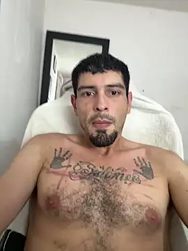 Lherzamxx online show from April 2026 06:58:02 PM