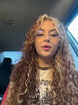 Amber-fire online show from April 2026 06:45:02 PM