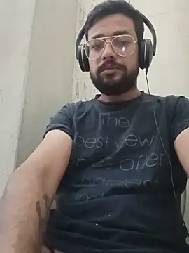 Snapshot of herochoclateboy chatting on June 2026 12:52:02 AM herochoclateboy online show from June 2026 12:52:02 AM