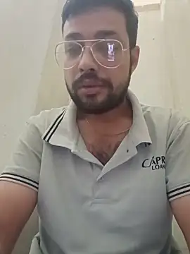 herochoclateboy online show from May 2026 11:58:02 PM