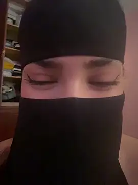 Snapshot of SexyaDivaa chatting on April 2026 09:48:01 AM SexyaDivaa online show from April 2026 09:48:01 AM