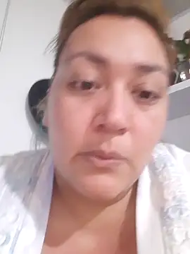 Amalianoir online show from April 2026 11:33:02 PM