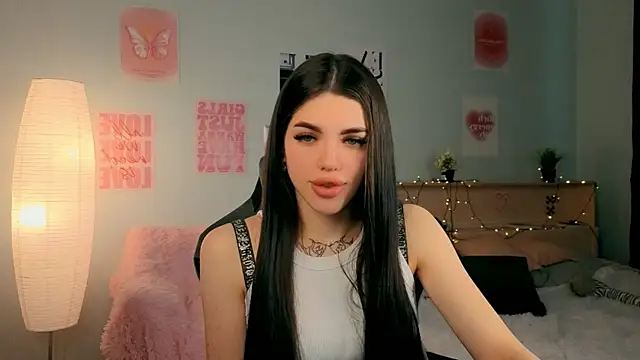 molly rettyy online show from April 2026 04:14:01 AM