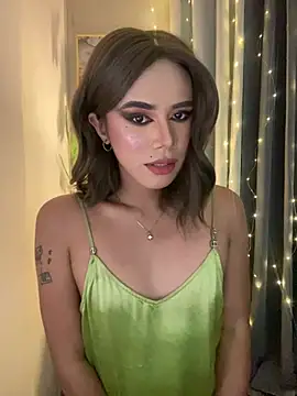 Snapshot of _Flirtyprincess_ chatting on May 2026 10:52:02 AM Flirtyprincess online show from May 2026 10:52:02 AM