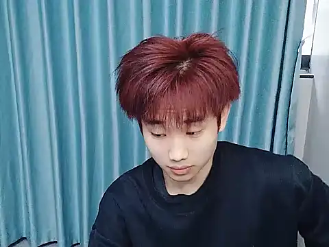 Snapshot of M888AO chatting on April 2026 09:13:02 AM M888AO online show from April 2026 09:13:02 AM