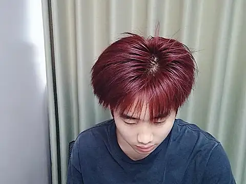 Snapshot of M888AO chatting on April 2026 07:36:01 AM M888AO online show from April 2026 07:36:01 AM