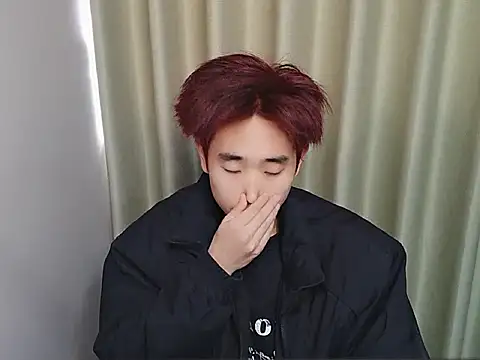 Snapshot of M888AO chatting on April 2026 06:42:01 AM M888AO online show from April 2026 06:42:01 AM