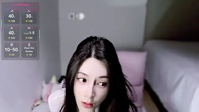 LILI7-LI online show from May 2026 04:34:02 PM