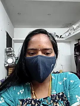 Snapshot of Tamil_Sangeetha chatting on April 2026 10:06:02 PM Tamil Sangeetha online show from April 2026 10:06:02 PM