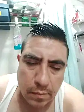 Snapshot of Manuel3910 chatting on June 2026 01:10:02 AM Manuel3910 online show from June 2026 01:10:02 AM