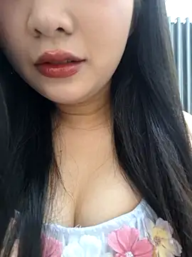 LindaBsexy online show from March 2026 04:19:02 PM