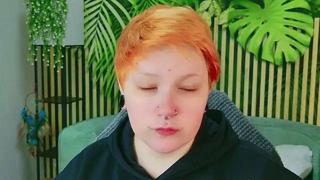 Edna Davis online show from April 2026 07:44:02 AM