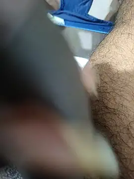 hotboy122345 online show from April 2026 02:21:01 PM