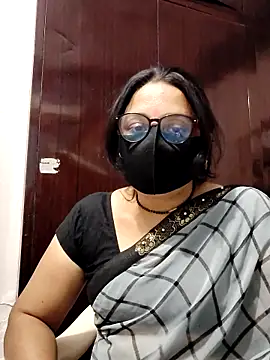 purvi46 online show from April 2026 04:54:02 PM