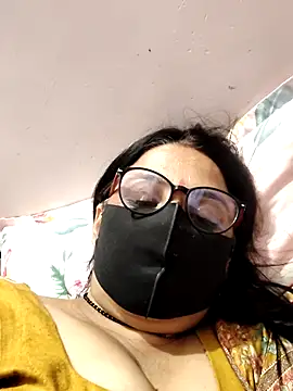 purvi46 online show from April 2026 07:20:01 PM