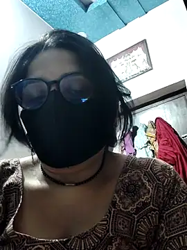 purvi46 online show from April 2026 07:53:01 PM