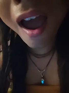 SweetTsAngel online show from April 2026 04:09:01 PM
